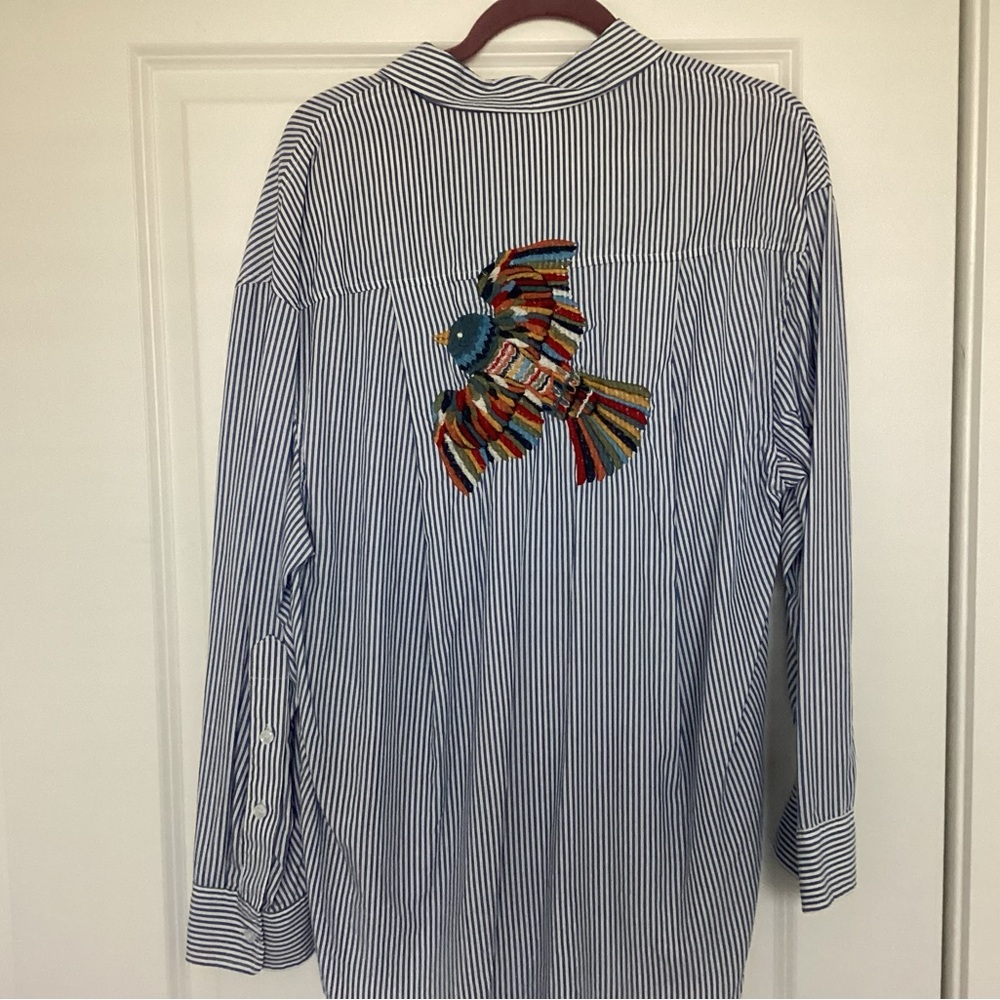Driftwood Folklore High-low Hem Pin-striped button-up with embroidered bird, L